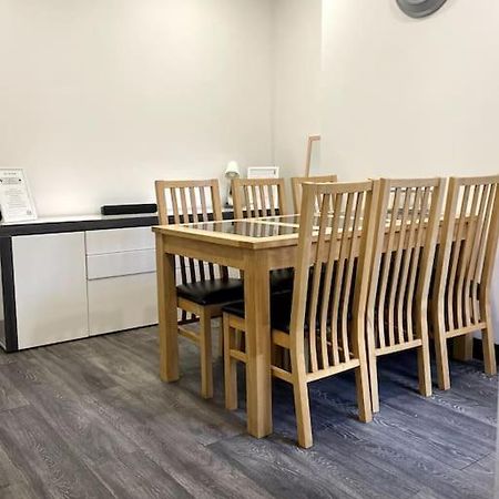 Central Area Terraced House With Private Hot Tub Lincoln Eksteriør billede