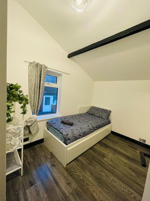 Central Area Terraced House With Private Hot Tub Lincoln Eksteriør billede